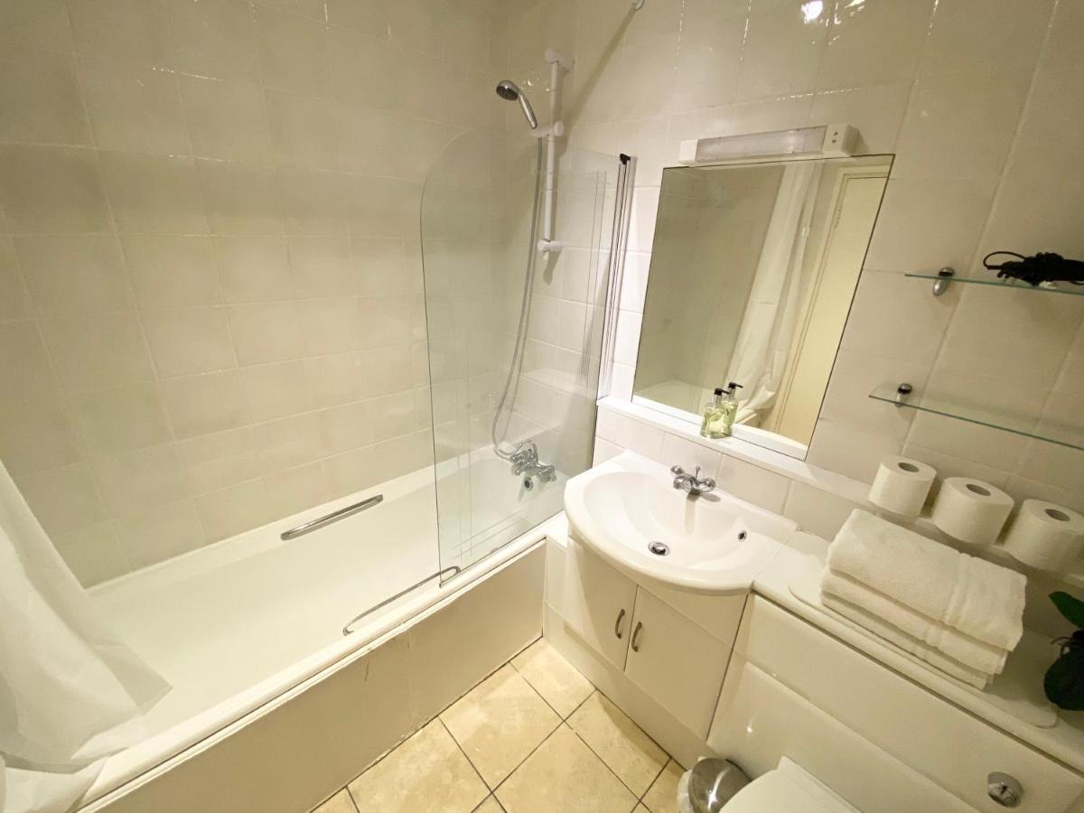 Victoria And Buckingham Palace Apartments Londres Extérieur photo