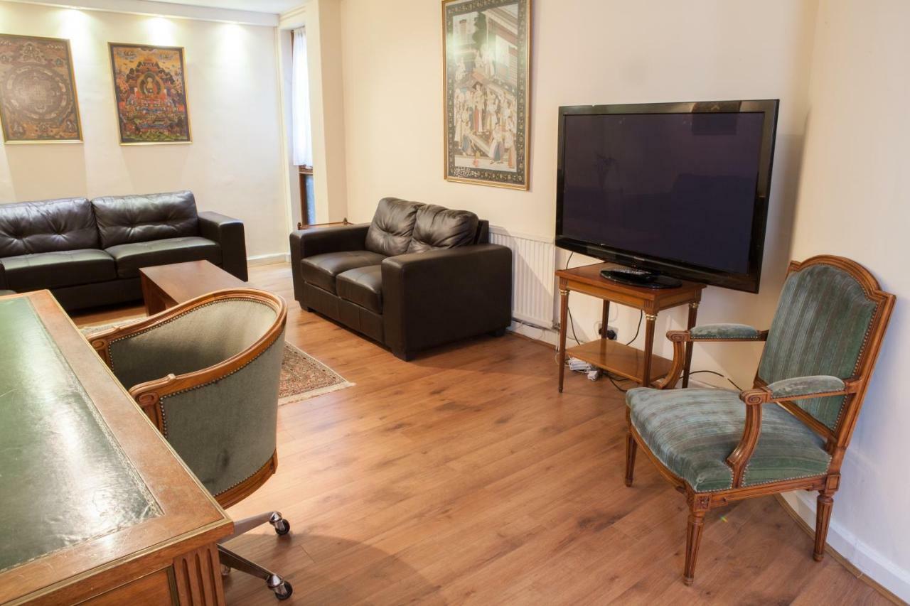 Victoria And Buckingham Palace Apartments Londres Extérieur photo